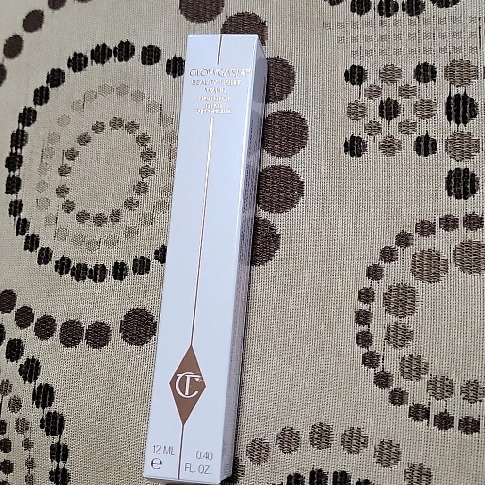 Charlotte Tilbury Beauty Light Wand In Pinkgasm 12ml